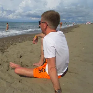 @slava1805's avatar